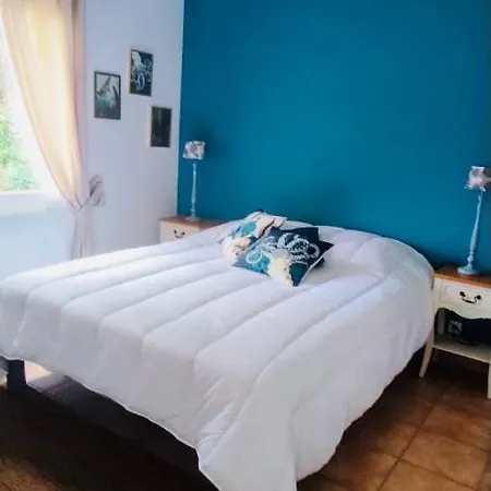 La Maison Du Bonheur * Saint-Jean-de-la-Rivière
